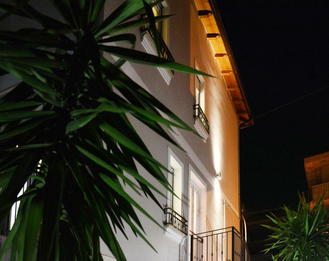 Villa Lidia Teramo Buitenkant foto
